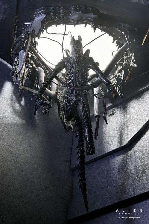 Alien: Romulus Action Figure Deluxe Suspended Lab Xenomorph, Verzamelen, Film en Tv, Ophalen of Verzenden