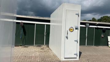 Koelcel 106 x 346 x 316 cm beschikbaar voor biedingen