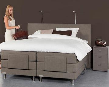 Caresse Silver 4700 elektrisch