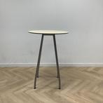 sta-tafel, (hxbxd) 110x80x80 cm, Ahorn blad - metalen poten, Gebruikt