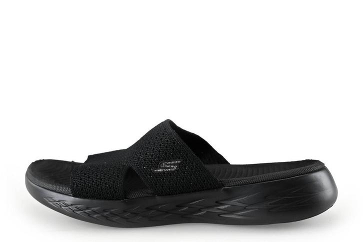 Skechers Slippers in maat 37 Zwart | 5% korting, Kleding | Dames, Schoenen, Zwart, Gedragen, Slippers, Verzenden