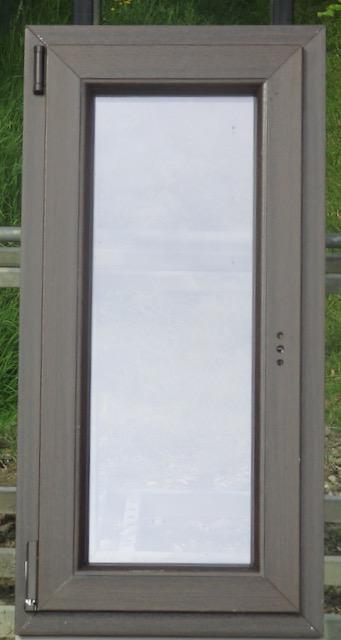 pvc raam , chassis , venster 49 x 99 donkere eik, Doe-het-zelf en Bouw, Raamkozijnen en Schuifdeuren, Inclusief glas, Nieuw, Kunststof