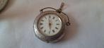 Twee zilveren en verzilverd zakhorloge periode 1920 - drie