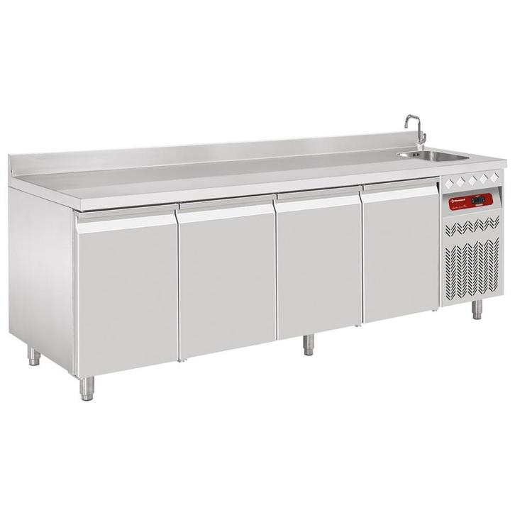 Geventileerde koeltafel "muraal", 4 deuren GN 1/1, 550 Lit., Zakelijke goederen, Horeca | Keukenapparatuur, Koelen en Vriezen