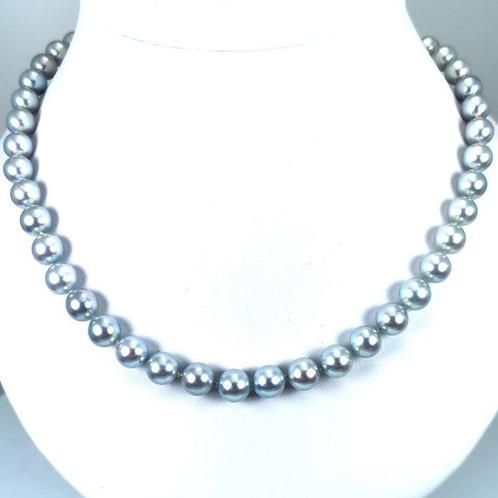 Big Akoya pearls RD Ø 8,5x9 mm Natural blue grey - 18 carats, Bijoux, Sacs & Beauté, Bijoux anciens