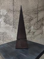 TRASCENT Obelisk, versione bronzo.