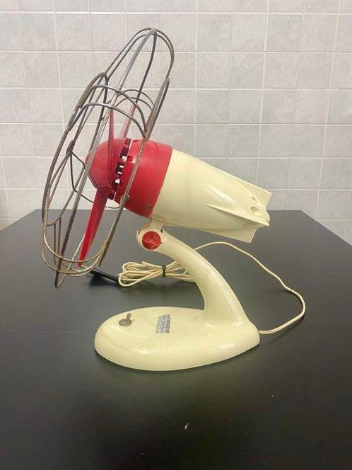 Vendy - Vendy Ventilateur électrique - Bakélite, Métal,, Antiek en Kunst, Antiek | Wandborden en Tegels