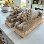 sculptuur, Leoni coppia - 15 cm - Steen