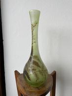 Emile Gallé - Vaas - Bosvarens - Glas - Cameo glass, Antiek en Kunst