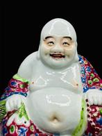 Lachende Boeddha van porselein - famille rose - China - 20e, Antiek en Kunst