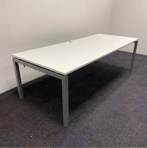 Tweedehands bureau 200x100 cm, in hoogte verstelbaar wit, Huis en Inrichting, Bureaus, Bureau, Gebruikt, In hoogte verstelbaar