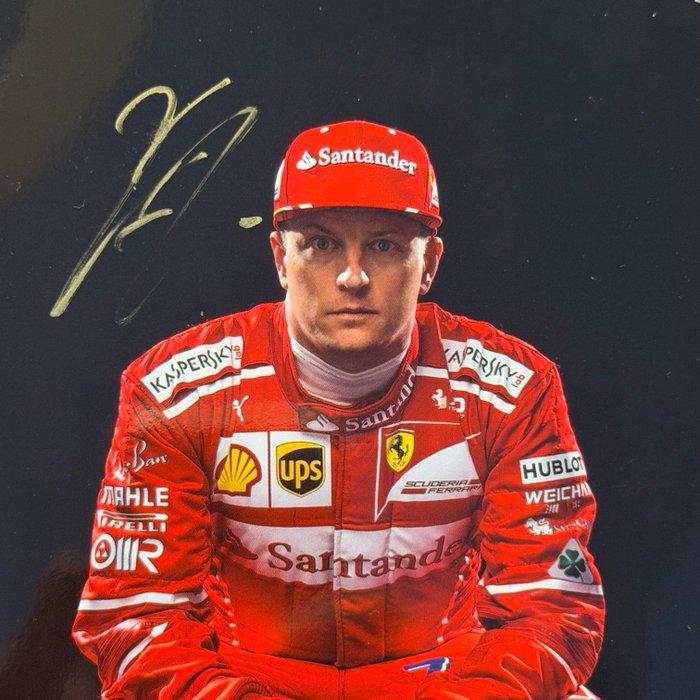 Ferrari - Formula 1 - Sebastian Vettel - Kimi Raikkonen -, Verzamelen, Automerken, Motoren en Formule 1