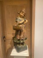 Naar Richard Aurili (1864-1943) - Beeld, Meisje met mand -, Antiek en Kunst