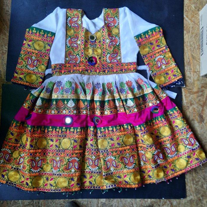 Handmade - Jurk - Vintage, Antiek en Kunst, Kunst | Niet-Westerse kunst