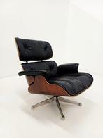 ICF - Charles & Ray Eames - Loungestoel met voetenbank - 670