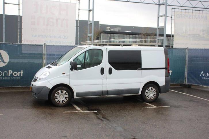 Veiling: Bestelwagen Opel Vivaro 2.5 CDTI Diesel 2011, Autos, Camionnettes & Utilitaires, Enlèvement