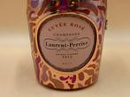 Laurent-Perrier, La Cuvée Rosé  Robe à Pétales- Limited, Verzamelen, Nieuw