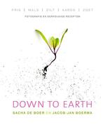 Down to earth 9789000332816 Sacha de Boer, Verzenden, Zo goed als nieuw, Sacha de Boer