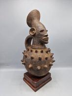 INDRUKWEKKENDE MAGBUTU VAAS - Mangbetu - DR Congo  (Zonder, Antiek en Kunst