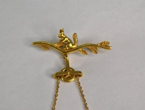 Broche - 18 karaat Geel goud - Geluksbrenger voor de, Handtassen en Accessoires, Antieke sieraden