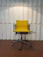 Vitra - Charles & Ray Eames - Chaise de bureau - EA117 -, Antiek en Kunst