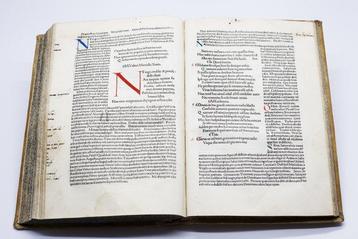 Marziale / Calderino - [Early Incunable] Commentarii in M.