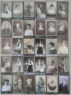 Diverse fotografen - 30 stijlvolle cdvs uit Zweden en, Antiek en Kunst