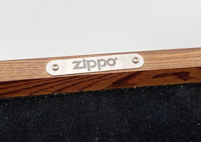 Zippo - Espositore da 12 Zippo - Zonder Minimumprijs -, Verzamelen, Rookartikelen, Aanstekers en Luciferdoosjes
