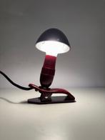 Vintage Mid-Century Bakelite Style Mushroom Clip-On Lamp -, Antiquités & Art