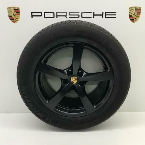Porsche Macan ORIGINELE 18inch Sport met winterbanden(NIEUW), Auto-onderdelen, Banden en Velgen, Ophalen
