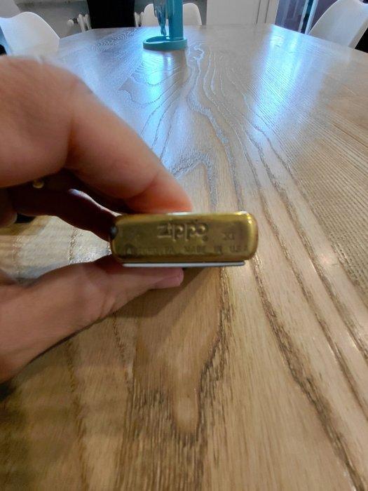 Zippo - Briquet - Laiton - (2), Verzamelen, Rookartikelen, Aanstekers en Luciferdoosjes