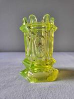 Rare objet de table décoratif en verre d’uranium – Verrerie