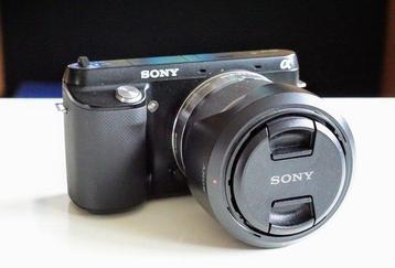 Sony NEX-F3 + Sony 18-55mm 3.5-5.6 OSS kitlens, beide in, Audio, Tv en Foto, Nieuw