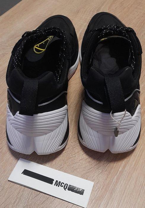 McQ Alexander McQueen - Slippers - Maat: EU 45 - Nieuw in, Kleding | Heren, Schoenen