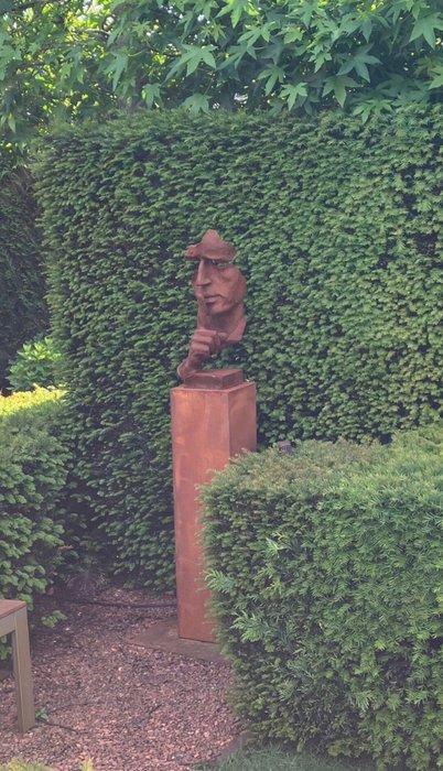 Statue, 159cm Silence with Pedestal - 159 cm - Corten Steel, Antiek en Kunst, Curiosa en Brocante