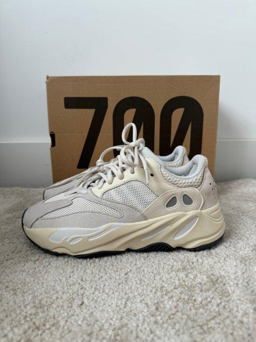 Yeezy - 700 - Sneakers - Maat: EU 39 - Nieuw met tags, Kleding | Heren, Schoenen