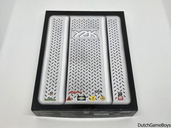 PC Big Box - Y2K, Consoles de jeu & Jeux vidéo, Jeux | PC, Envoi