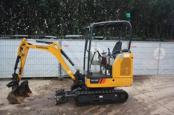 Veiling: Minigraver LiuGong 9018F Diesel 13.4kW 2022, Zakelijke goederen, Machines en Bouw | Kranen en Graafmachines, Ophalen