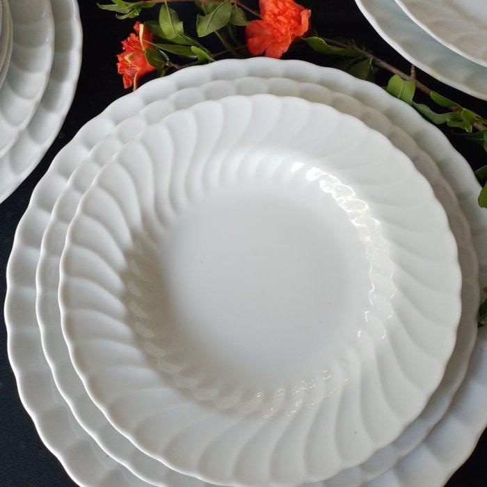 Richard Ginori - Tafelservies (18) - Modello Ancona -, Antiek en Kunst, Antiek | Meubels | Tafels