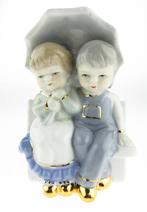 Sculptuur PMI - Onder moeders paraplu, Verzenden, Gebruikt