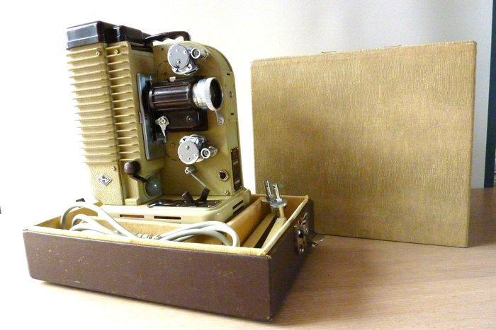 Eumig P26 / tepenr. 389972 Filmprojector, Verzamelen, Foto-apparatuur en Filmapparatuur