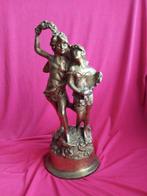 After Auguste Moreau - Beeldje - Love Couple - 3,6 kg -, Antiek en Kunst