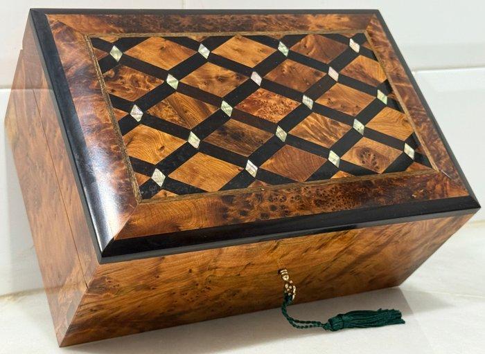 Kist - Palissander, Satijnhout, Thuya, Antiek en Kunst, Curiosa en Brocante