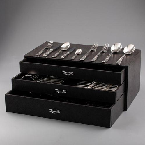 Christofle model Grand Bourg - Bestekset voor 12 personen, Antiek en Kunst, Antiek | Meubels | Tafels