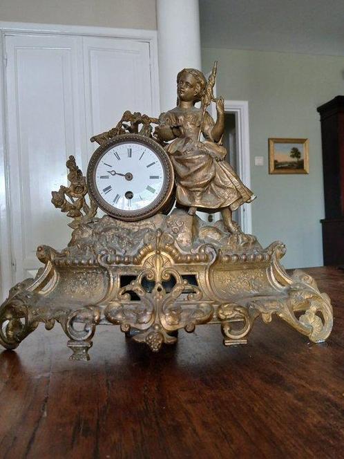 Figurale pendule - - Verguld brons - 1850-1900, Antiek en Kunst, Antiek | Klokken