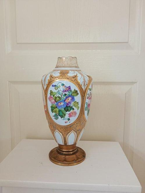 Vase - H. 30 cm - Verre émaillé, Antiek en Kunst, Antiek | Glaswerk en Kristal