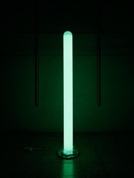 Artemide - Ernesto Gismondi - Staande lamp - Metacolor LED -, Antiek en Kunst, Antiek | Verlichting