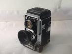Mamiya C33 Professional Twin lens reflex camera (TLR)
