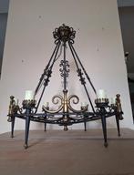 Kroonluchter - Gegoten messing - Kasteelluchter Smeedijzer, Antiek en Kunst