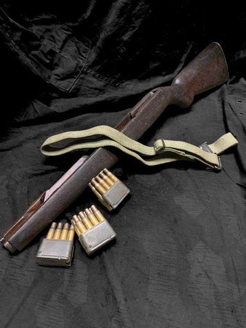 Crosse de fusil US M1 garand ww2 et ceinture M1 Garand + 3 beschikbaar voor biedingen